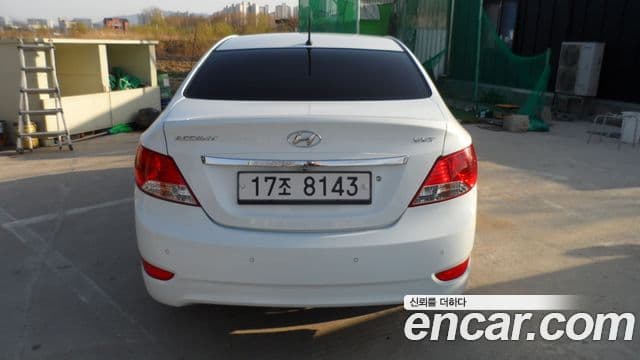 Hyundai Accent(новый кузов / новое поколение) Premier, 2012 4
