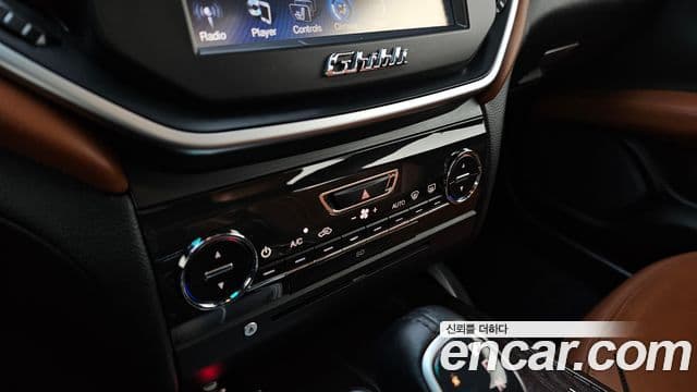 Maserati 기블리 3세대, 2016 18