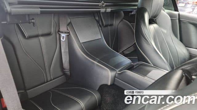 Aston Martin DB9 1세대, 2015 12