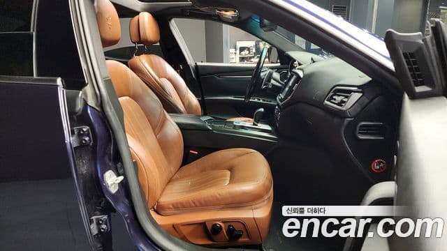 Maserati 기블리 3세대, 2015 11