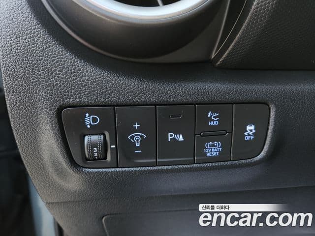 Hyundai The / новый New Kona гибрид Inspiration, 2022 14