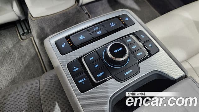 Genesis G80 Prestige, 2017 19