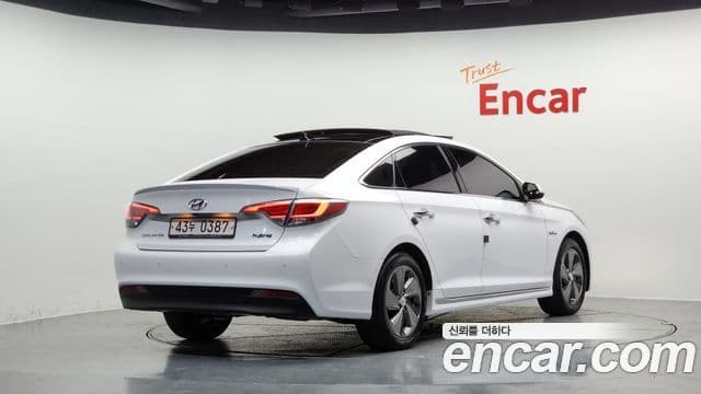 Hyundai LF Sonata гибрид Modern Special, 2017 2