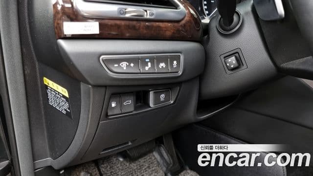 Genesis EQ900 Luxury, 2016 15