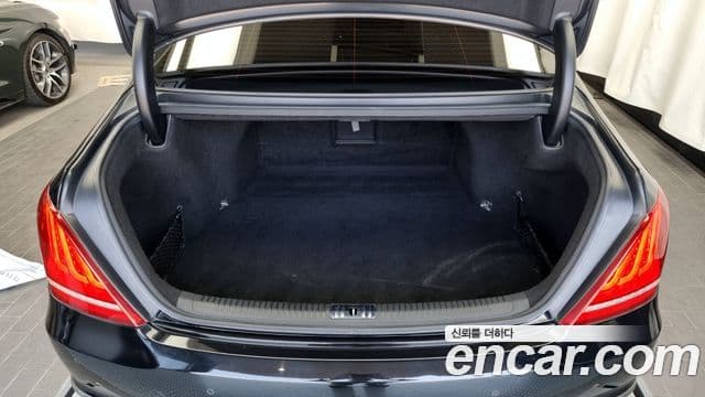 Genesis EQ900 Luxury, 2016 17