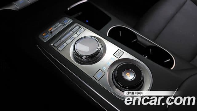 Genesis electrified GV70 e-AWD, 2022 9