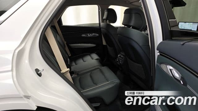 Genesis electrified GV70 e-AWD, 2022 12