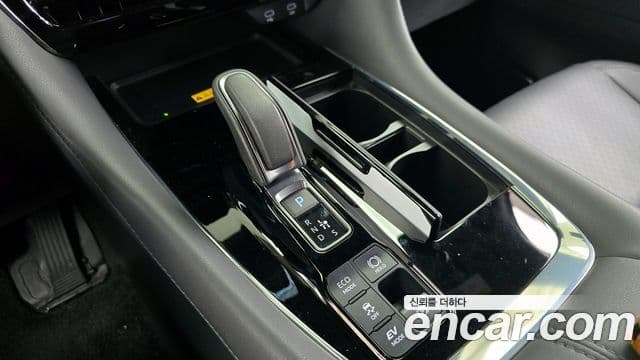 Toyota Alphard 4세대 2.5 HEV Executive AWD, 2024 9