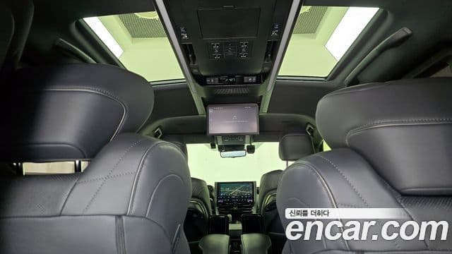 Toyota Alphard 4세대 2.5 HEV Executive AWD, 2024 18