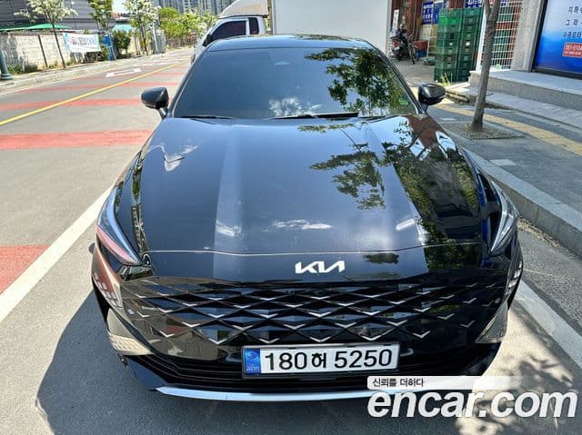 Kia K8 гибрид Noblesse, 2023 1