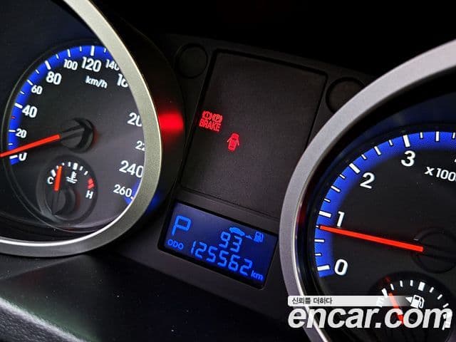 Hyundai Genesis купе 200 турбо D, 2009 8