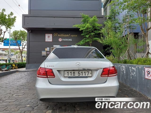 Mercedes-Benz E-класс W212 E300 Elegance, 2016 4