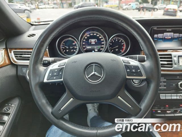 Mercedes-Benz E-класс W212 E300 Elegance, 2016 7