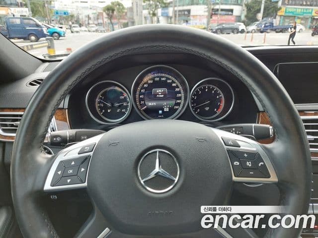Mercedes-Benz E-класс W212 E300 Elegance, 2016 8