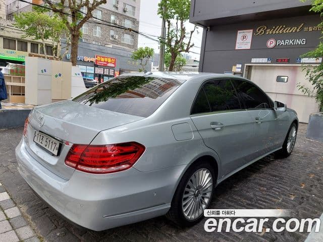 Mercedes-Benz E-класс W212 E300 Elegance, 2016 14