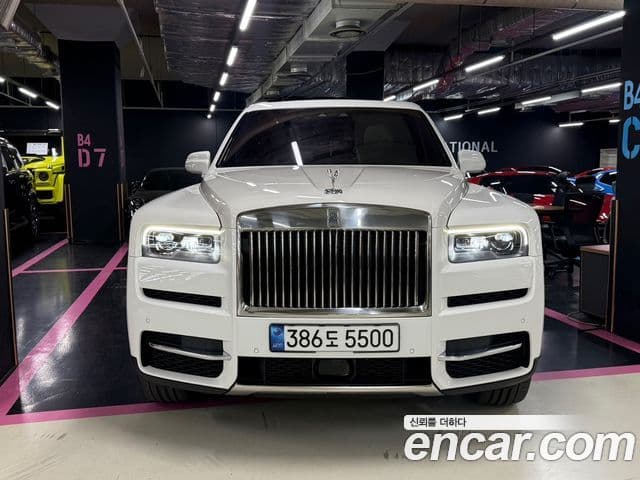 Rolls-Royce Cullinan, 2022 2