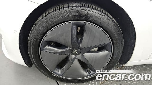 Tesla модель 3 Long Range, 2020 все фото