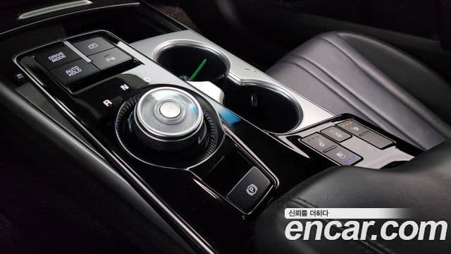 Kia K8 Prestige, 2022 9