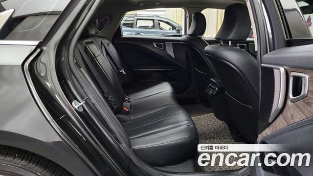 Kia K8 Prestige, 2022 12