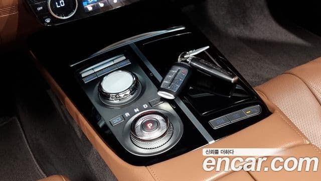 Genesis G80 (RG3) бензин 2.5 турбо AWD, 2024 9