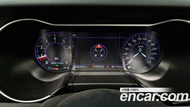 Ford Mustang кабриолет, 2019 8