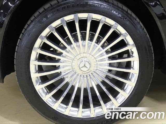 Mercedes-Benz GLS-класс X167 Maybach GLS600 4MATIC MANUFAKTUR, 2022 все фото