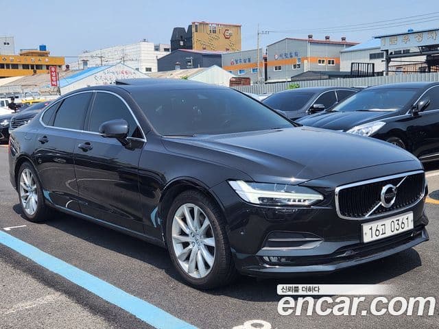 Volvo S90 T5 Momentum, 2017 3