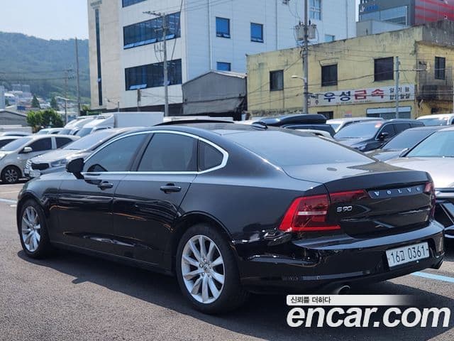 Volvo S90 T5 Momentum, 2017 6