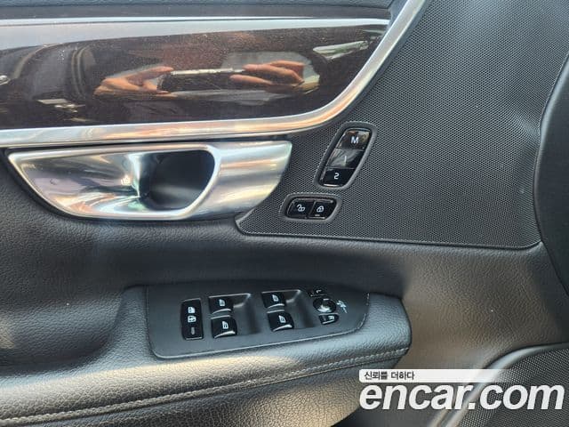 Volvo S90 T5 Momentum, 2017 11