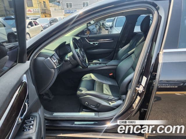 Volvo S90 T5 Momentum, 2017 13