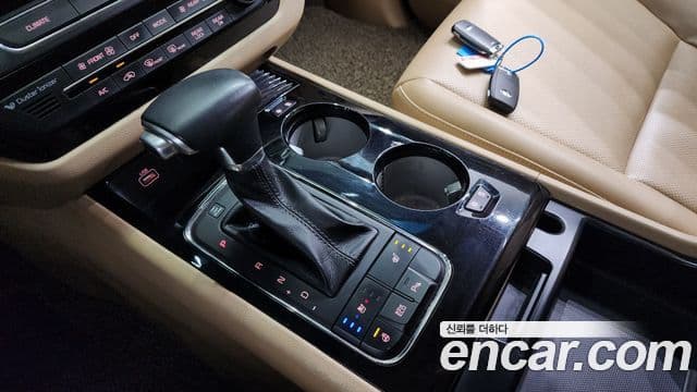 Kia All New Carnival Luxury, 2018 9