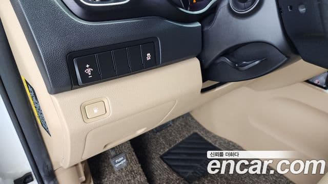 Kia All New Carnival Luxury, 2018 14