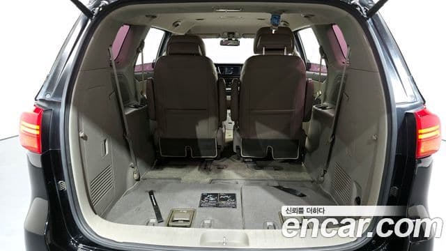 Kia All New Carnival President, 2018 19