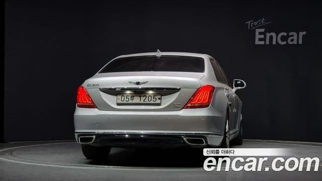 Genesis EQ900 Prestige, 2018 4