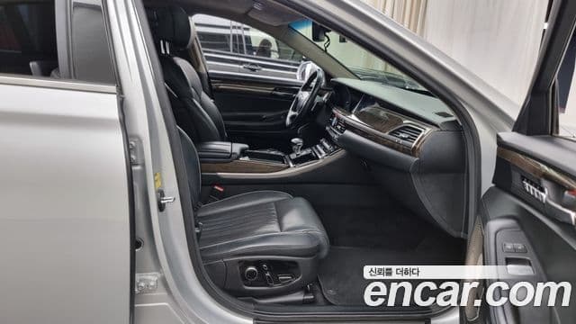 Genesis EQ900 Prestige, 2018 11