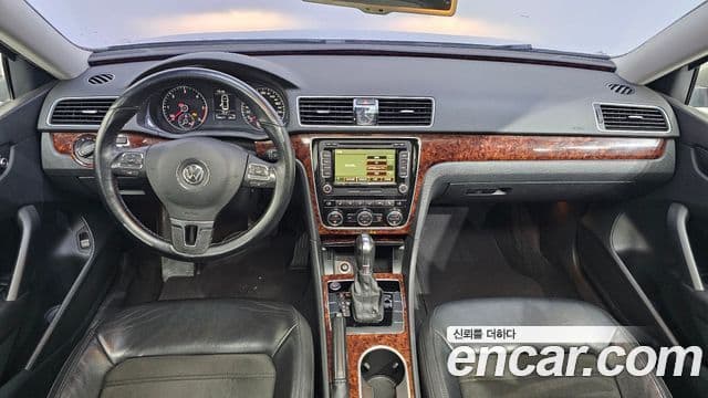 Volkswagen The / новый New Passat B7, 2013 7