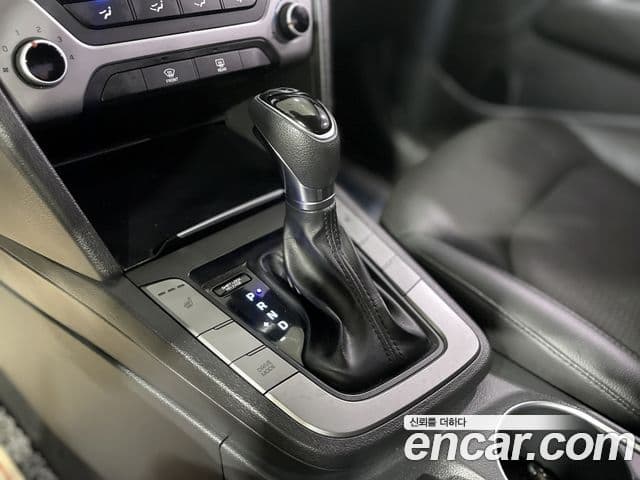 Hyundai Avante AD 1.6 GDI Value Plus, 2017 7