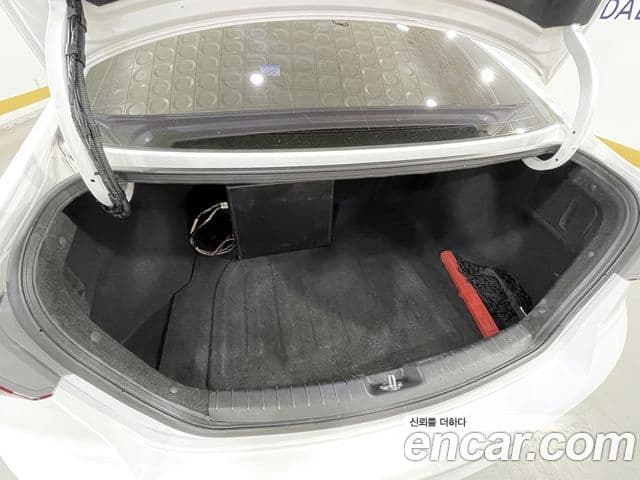 Hyundai Avante AD 1.6 GDI Value Plus, 2017 12