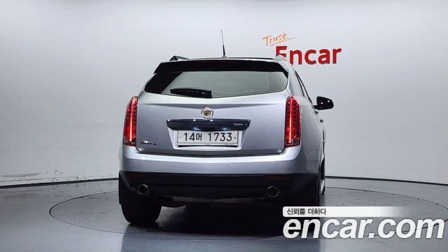 Cadillac All New SRX Premium, 2011 4