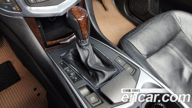 Cadillac All New SRX Premium, 2011 9