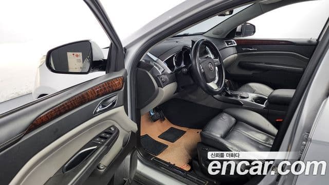 Cadillac All New SRX Premium, 2011 10