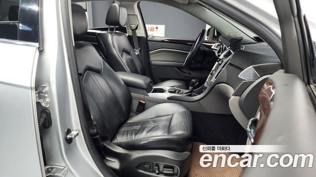 Cadillac All New SRX Premium, 2011 11