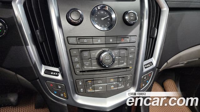 Cadillac All New SRX Premium, 2011 16