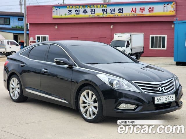Hyundai Grandeur HG HG330 Celebrity, 2012 3
