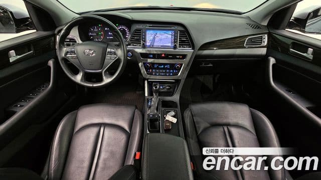 Hyundai LF Sonata 1.7 дизель Smart, 2016 7