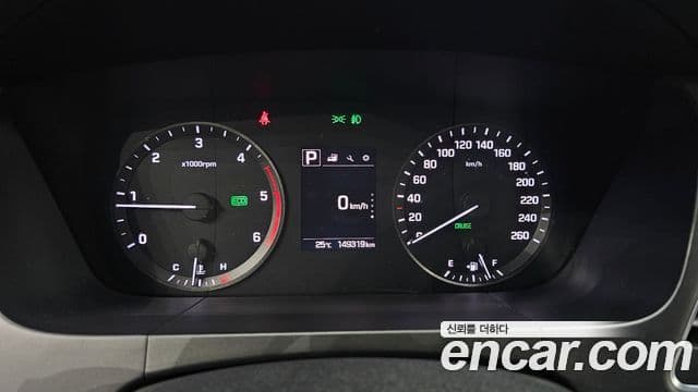 Hyundai LF Sonata 1.7 дизель Smart, 2016 8