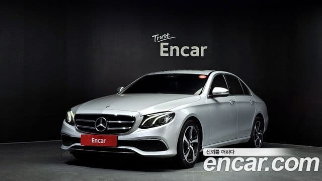 Mercedes-Benz E-класс W213 Avantgarde, 2020 1