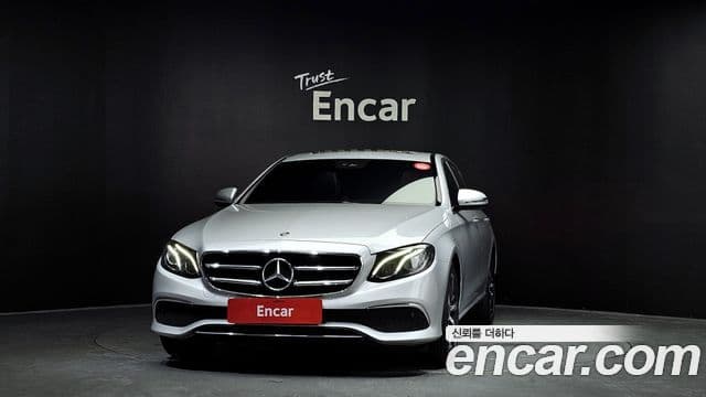 Mercedes-Benz E-класс W213 Avantgarde, 2020 2