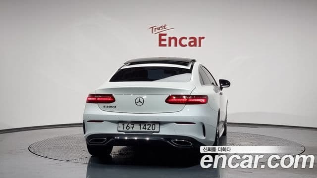 Mercedes-Benz E-класс W213 E220d купе, 2018 4