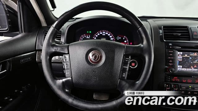 Kia Mohave 4WD KV300, 2014 13